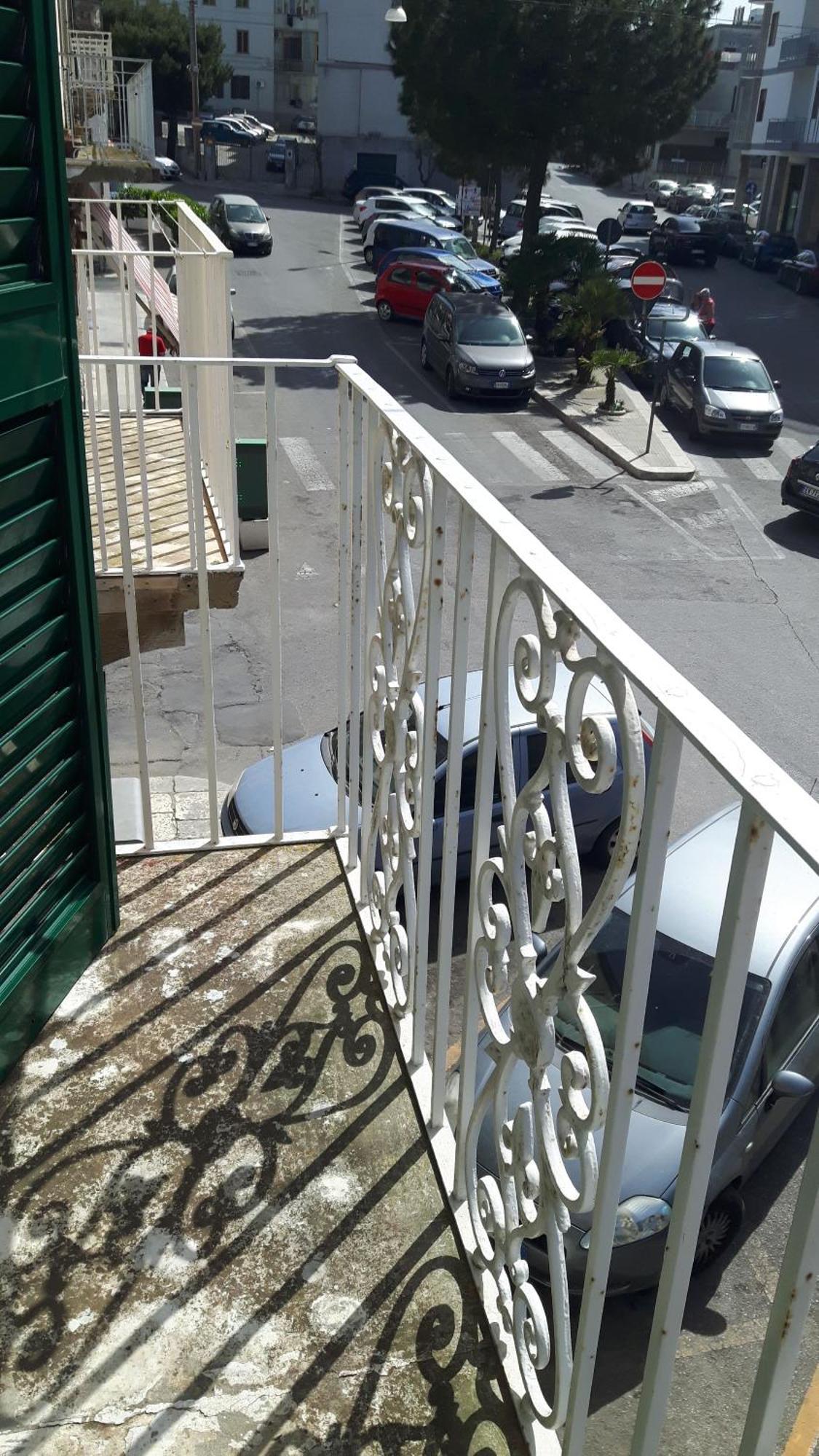 Nonna Nella Casa In Centro Apartment Ostuni Bagian luar foto