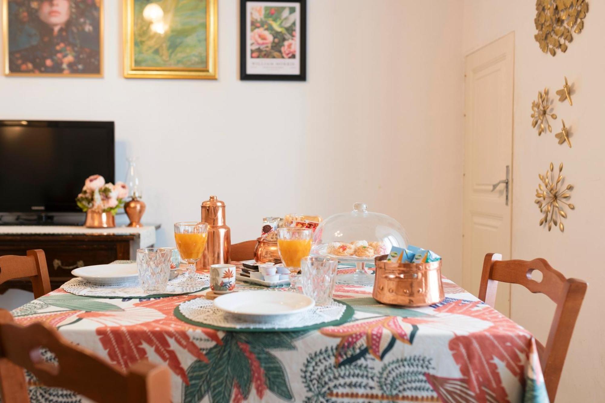 Nonna Nella Casa In Centro Apartment Ostuni Bagian luar foto