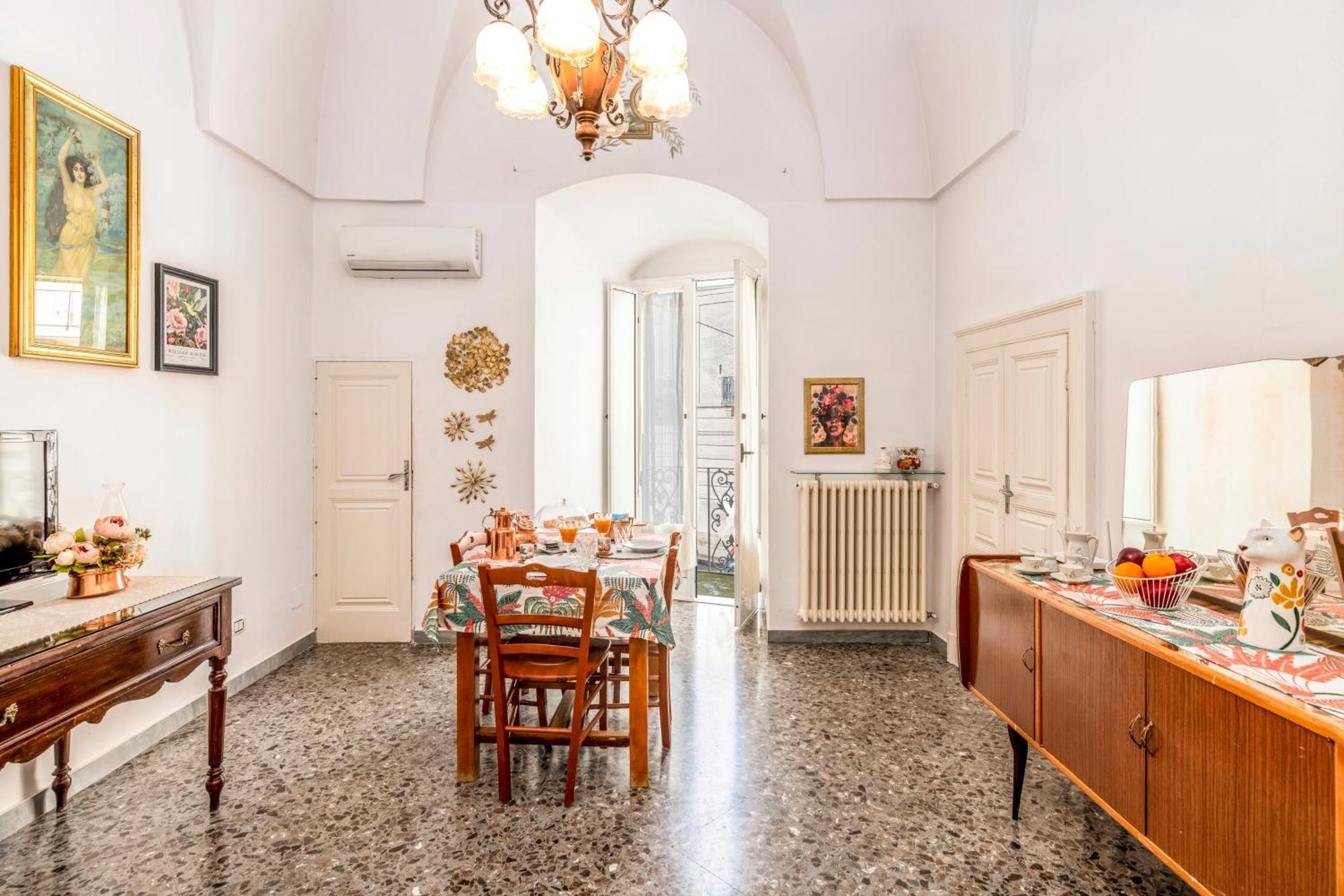 Nonna Nella Casa In Centro Apartment Ostuni Bagian luar foto